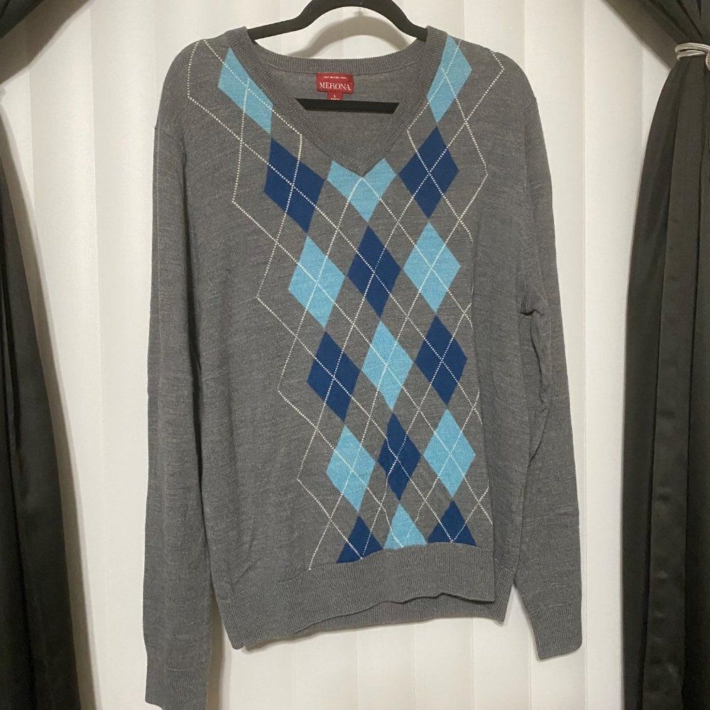 Merona MENS vneck gray sweater